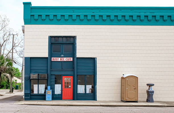 Portable Toilet Options We Offer in Maplewood, MO